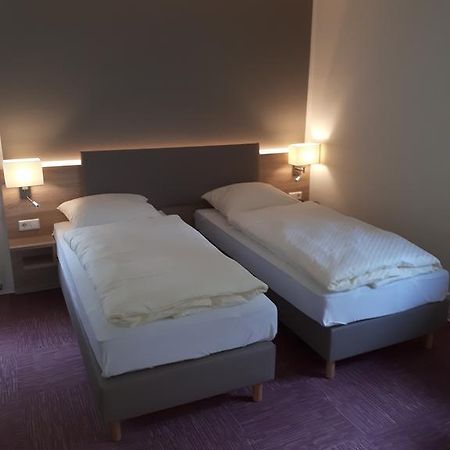 居特斯洛 贝克旅馆酒店 外观 照片