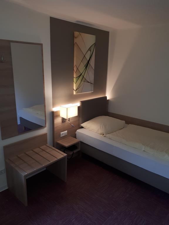 居特斯洛 贝克旅馆酒店 外观 照片