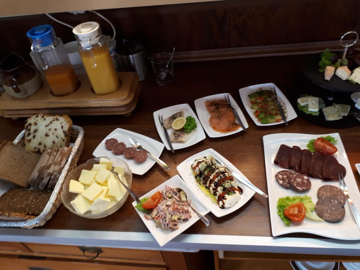 居特斯洛 贝克旅馆酒店 外观 照片